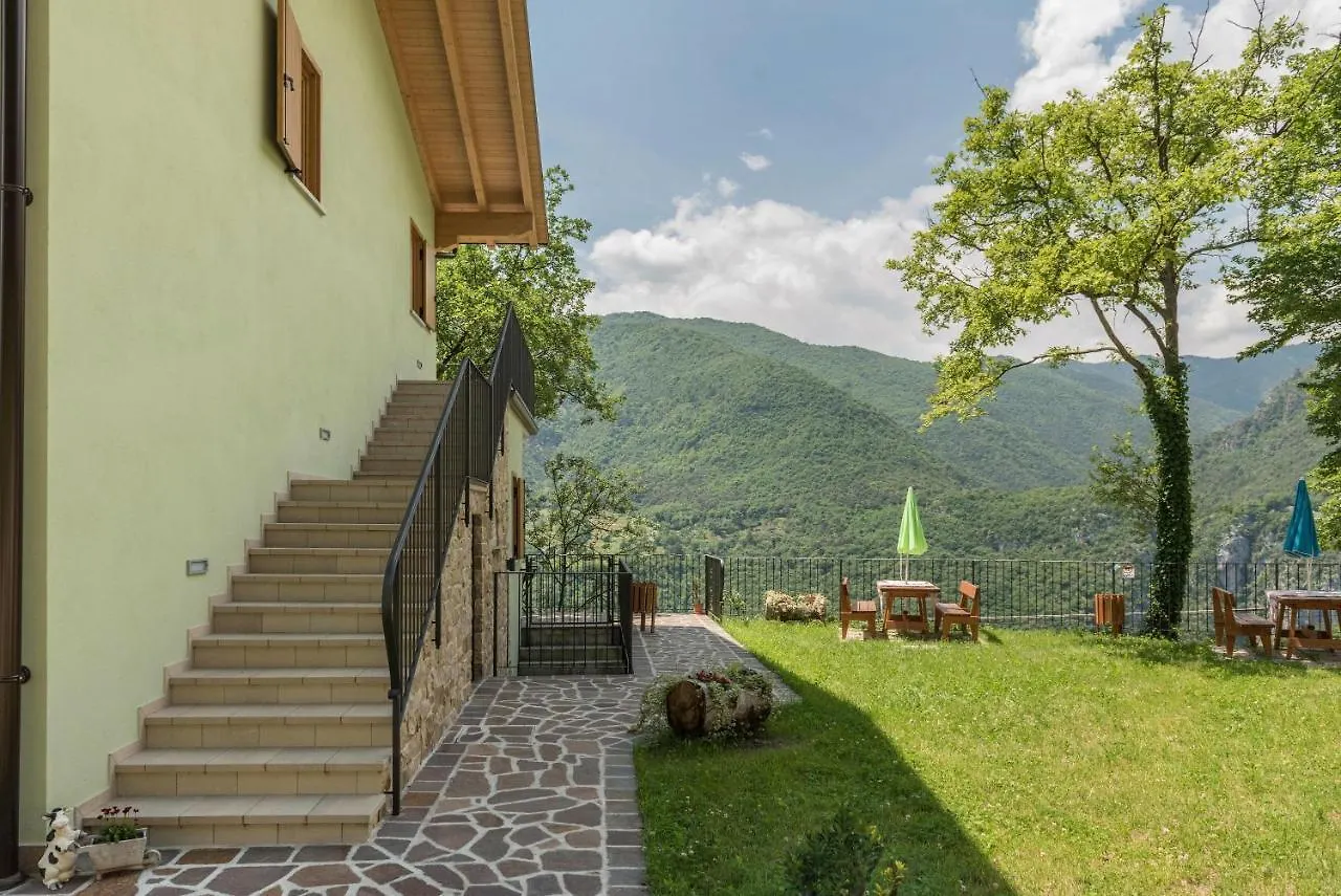 Nonno Bigi Girasole Apartment Tremosine Italy