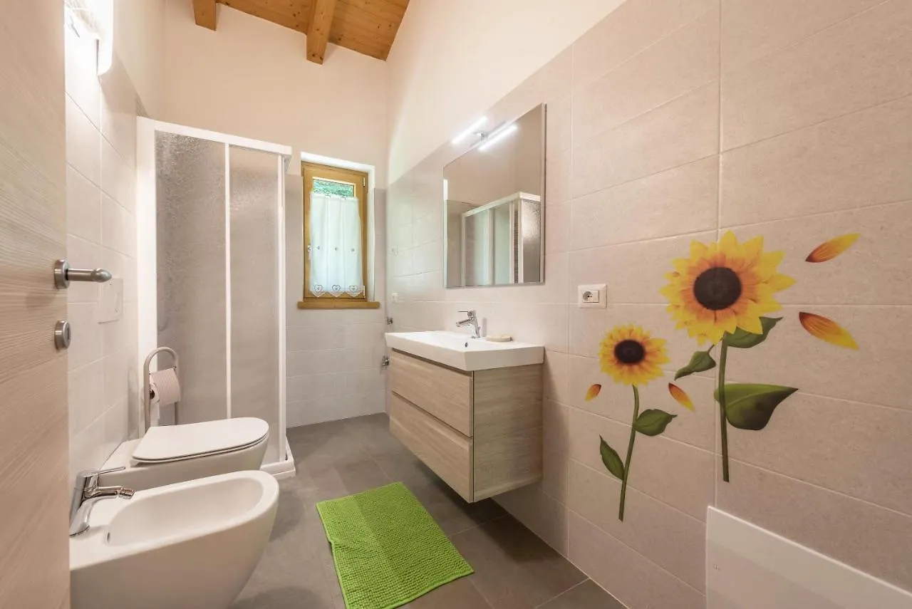 Nonno Bigi Girasole Apartment Tremosine 0*,  Italy