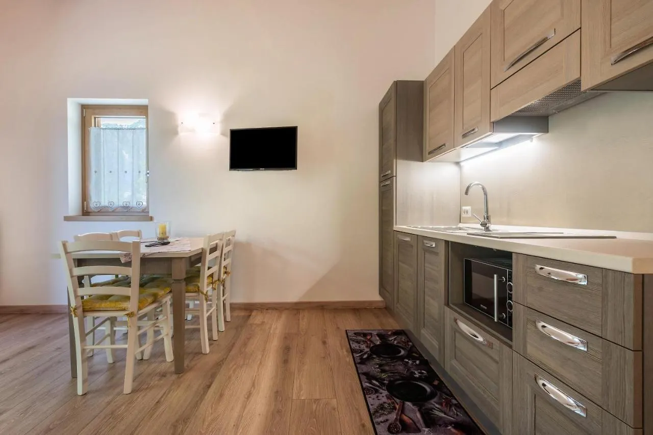 Nonno Bigi Girasole Apartment Tremosine