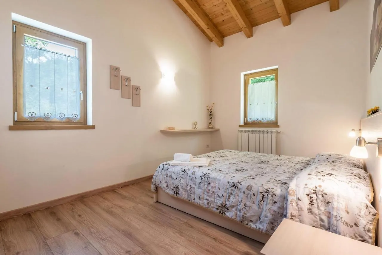 Nonno Bigi Girasole Apartment Tremosine Italy